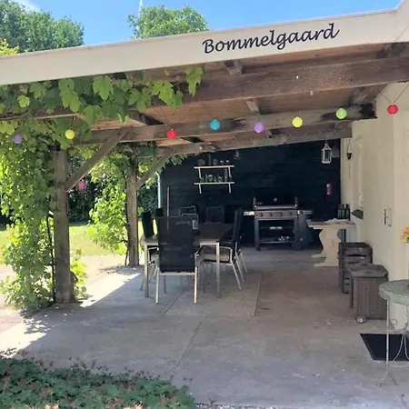 Uniek Bommelgaard, In Het Prachtige Rivierenland! Holiday home *