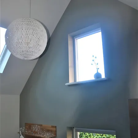 Uniek Bommelgaard, In Het Prachtige Rivierenland! Ferienhaus Hurwenen