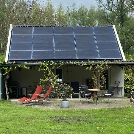 Ferienhaus Uniek Bommelgaard, In Het Prachtige Rivierenland! Hurwenen