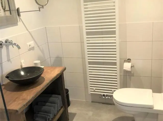 Uniek Bommelgaard, In Het Prachtige Rivierenland! Сasa de vacaciones