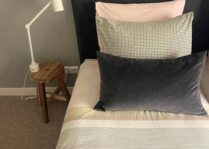 Uniek Bommelgaard, In Het Prachtige Rivierenland! 度假居